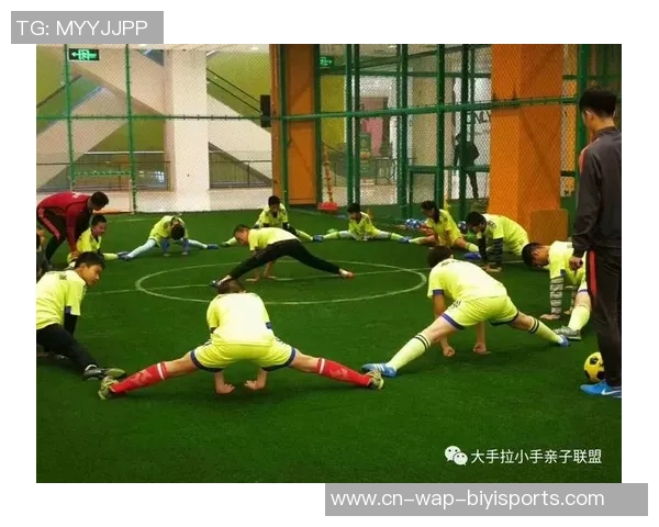 畅玩足球联盟2016下载攻略与游戏特色全面解析